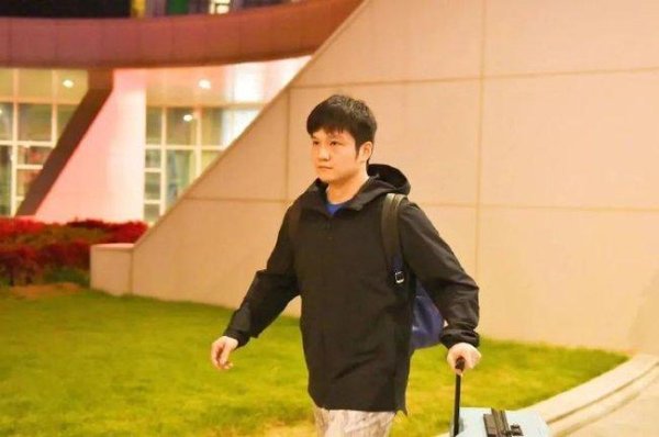亚锦赛马龙再登场国乒横扫卡塔尔 中国女队开门红