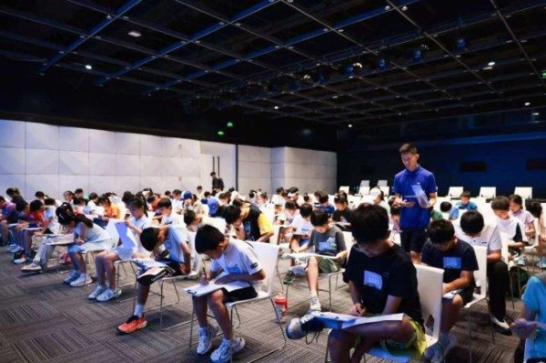 2025中网球运动活动      童海选落幕
