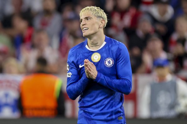 加纳乔：我们希望继续获胜保持积分榜前列，梦想至少赢得一座奖杯