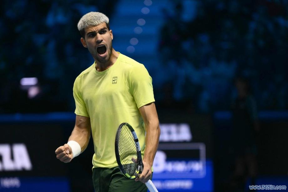 [图]ATP总总决赛  -阿尔卡拉斯2-0阿利亚西姆 将与辛纳争冠王欣瑜最新比赛消息