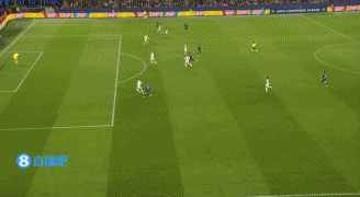 萨卡内切远射，门将倒地扑出