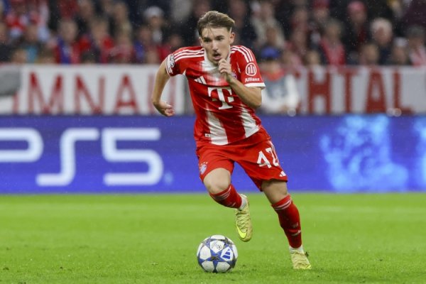 德国U21主帅：希望卡尔能展现自己的射门风格，在球队中站稳脚跟